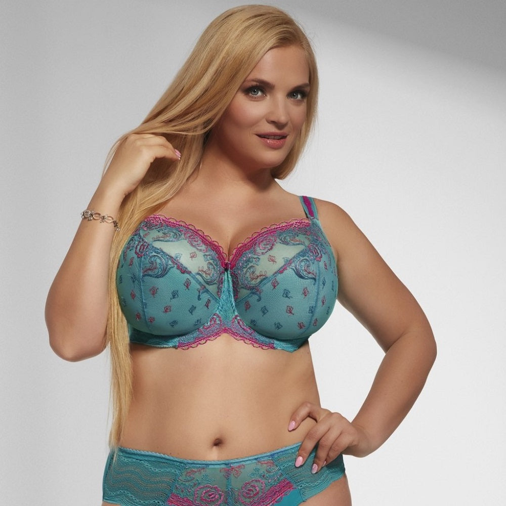 كريس لين- إلفيرا: مجموعة حمالة صدر ناعمة